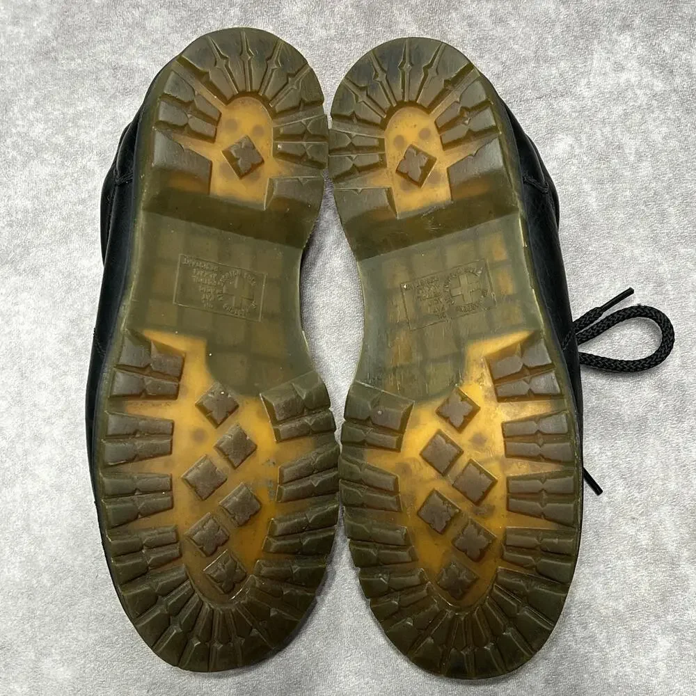 Dr. Martens brand dr